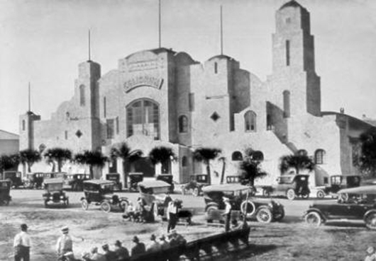 The historic St. Petersburg Coliseum as seen in the 1920s.